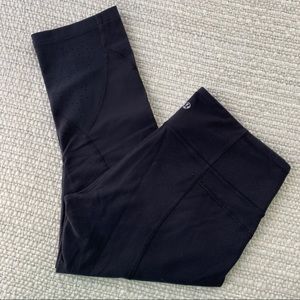 Lululemon Cropped Leggings with Mesh Detailing